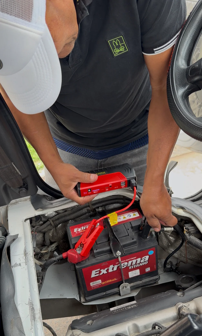 🚗 KIT DE EMERGENCIA 4 EN 1 - ¡NO TE QUEDES VARADO EN LA CARRETERA!